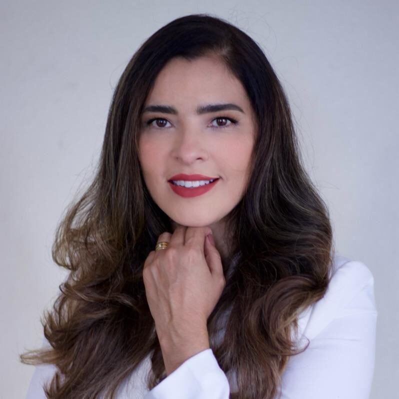 Elaine Pereira